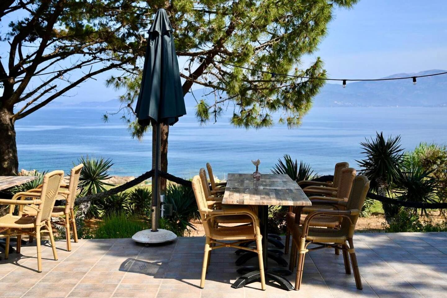 Residence Punta Paliagi Калкатоджио Екстериор снимка